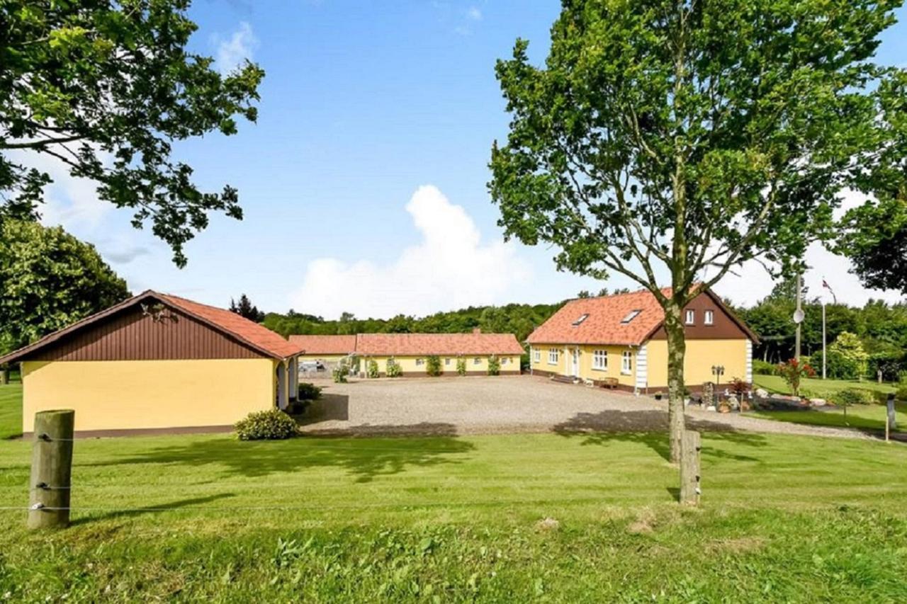 Smidstrupvej 3 - The Lodge Gadbjerg Exteriör bild